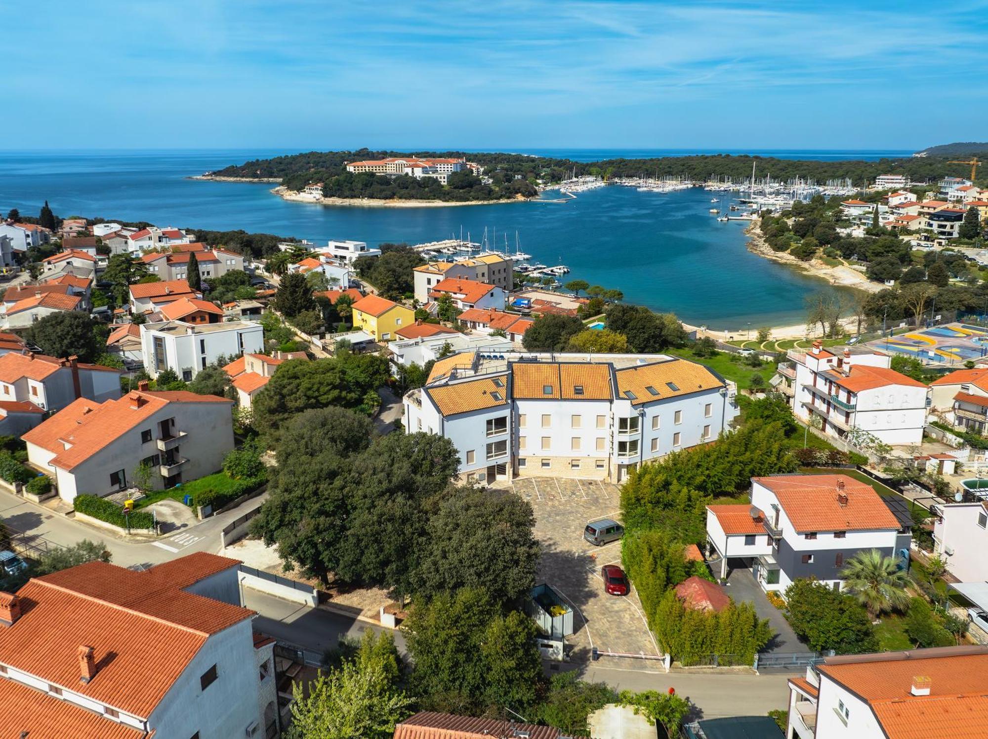 Apartment Klara Pjescana Uvala Esterno foto